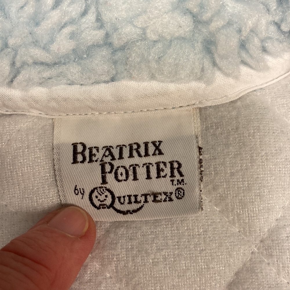 Vintage Beatrix potter quiltex bunting flopsy mopsy cotton-tail 0/3m - Picture 6 of 9